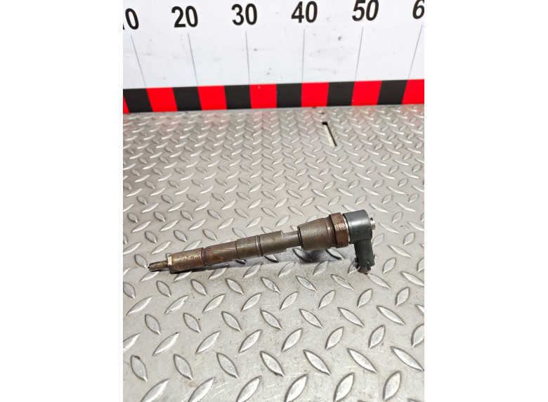 Форсунка к Opel Insignia, 2010г.