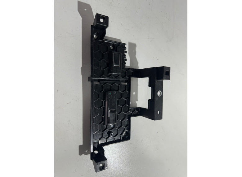 Кожух аккумулятора к BMW XM G09, 2023г.