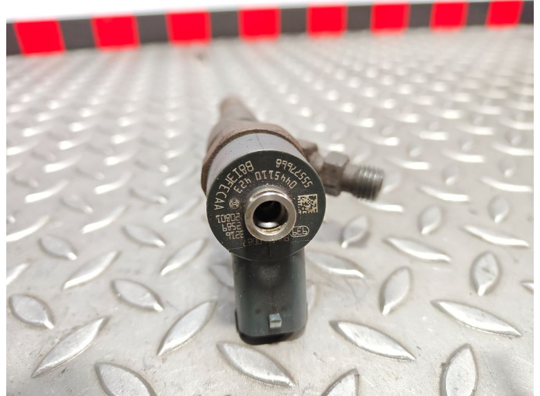 Форсунка к Opel Insignia, 2010г.