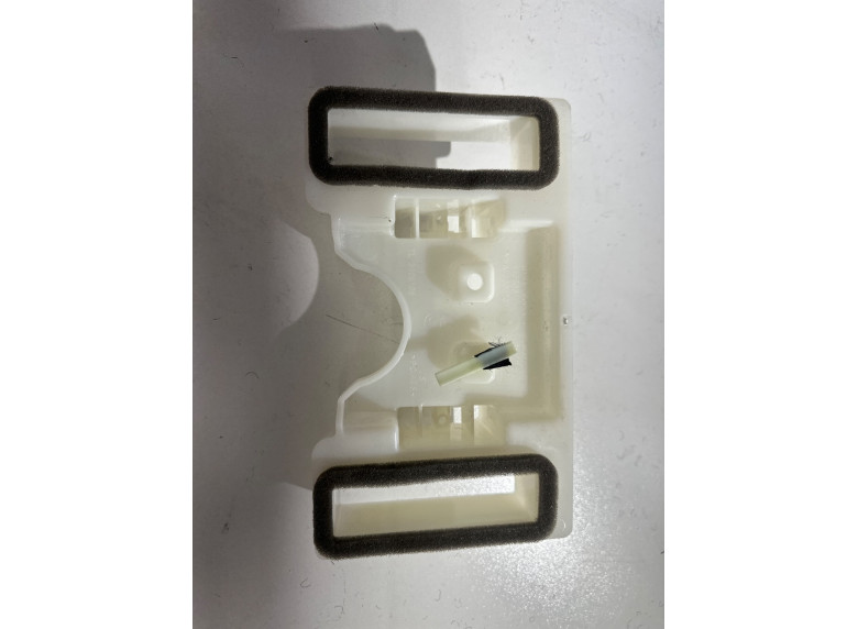 Воздуховод к BMW XM G09, 2023г.