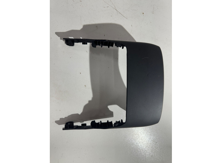 Кожух рулевой колонки к BMW XM G09, 2023г.