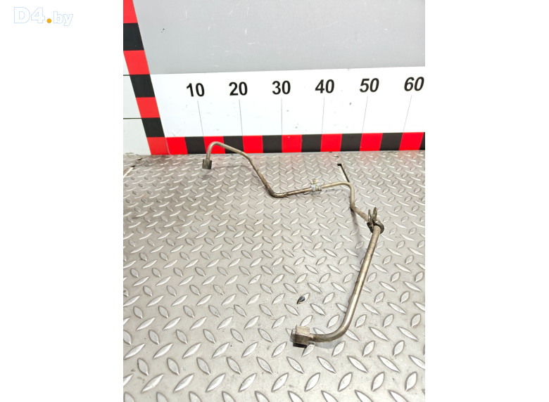 Масляная трубка турбины к Volkswagen Passat 2006 г.