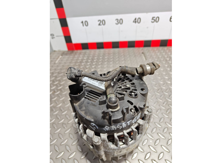 Генератор к Volkswagen Passat, 2006г.