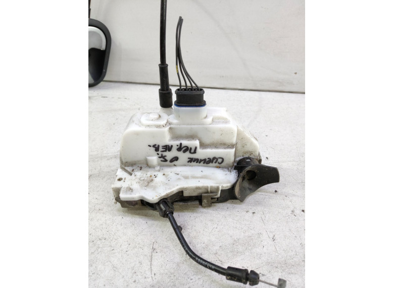 Замок двери передней левой к Renault Scenic, 2007г.