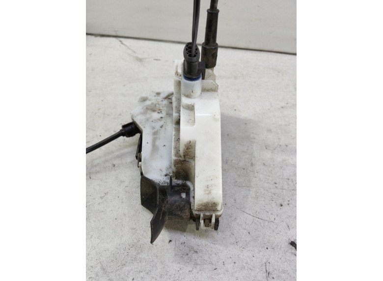 Замок двери передней левой к Renault Scenic, 2007г.