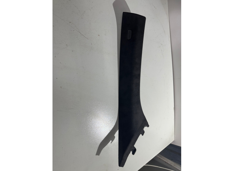 Обшивка стойки передней правой к BMW XM G09, 2023г.