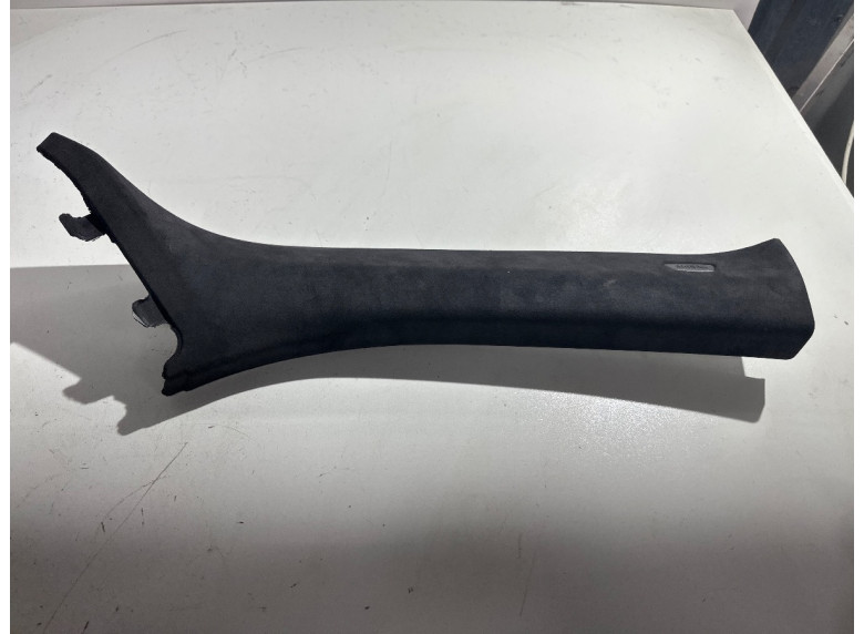 Обшивка стойки передней правой к BMW XM G09, 2023г.