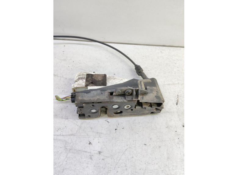 Замок двери задней левой к Volkswagen Sharan, 2007г.