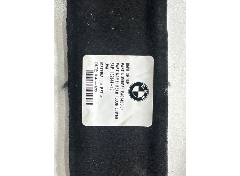 Обшивка багажника к BMW XM G09, 2023г.