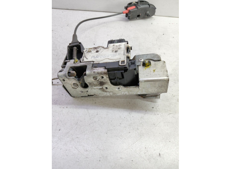 Замок двери передней левой к Ford Transit, 2007г.