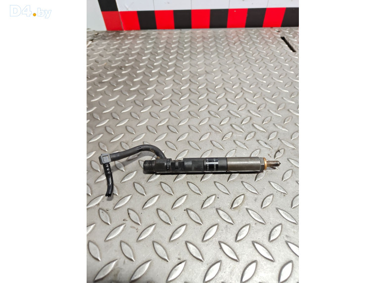 Форсунка к Dacia Duster 2011 г.