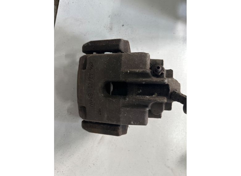 Суппорт задний правый к BMW 5 E60/E61, 2008г.