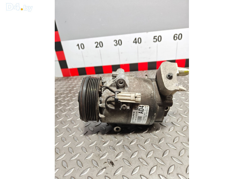 Компрессор кондиционера к Opel Zafira 2008 г.