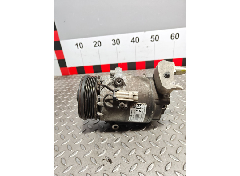 Компрессор кондиционера к Opel Zafira, 2008г.