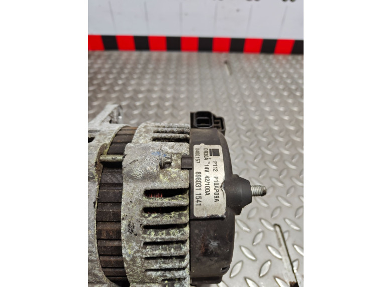 Генератор к Opel Zafira, 2008г.