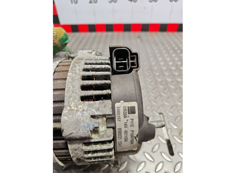 Генератор к Opel Zafira, 2008г.