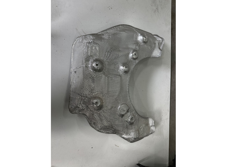 Шумоизоляция двигателя к BMW XM G09, 2023г.