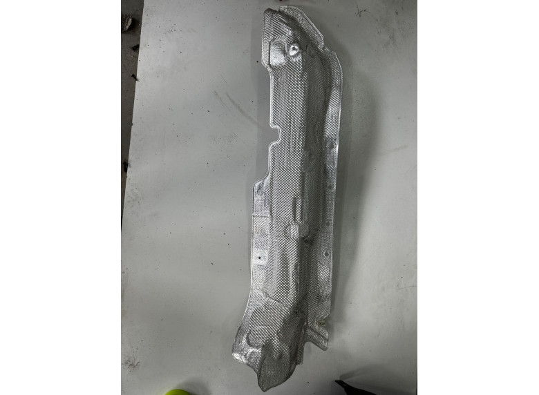 Шумоизоляция двигателя к BMW XM G09, 2023г.