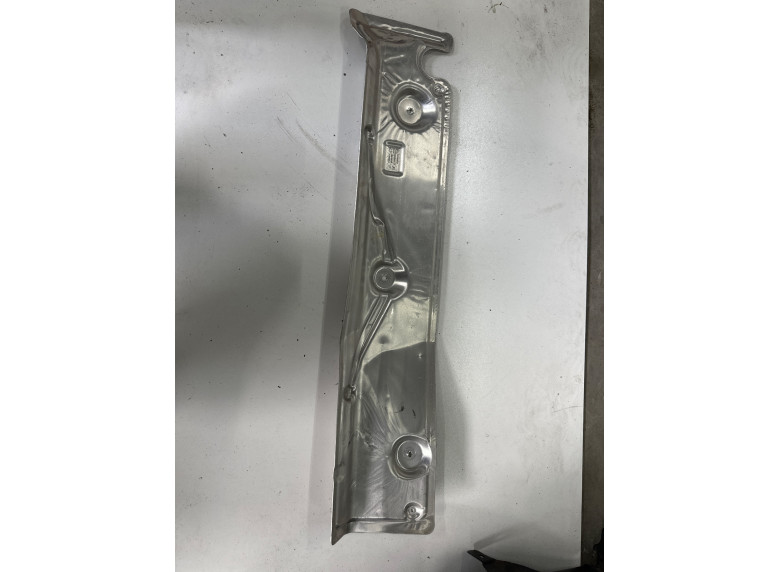 Шумоизоляция двигателя к BMW XM G09, 2023г.