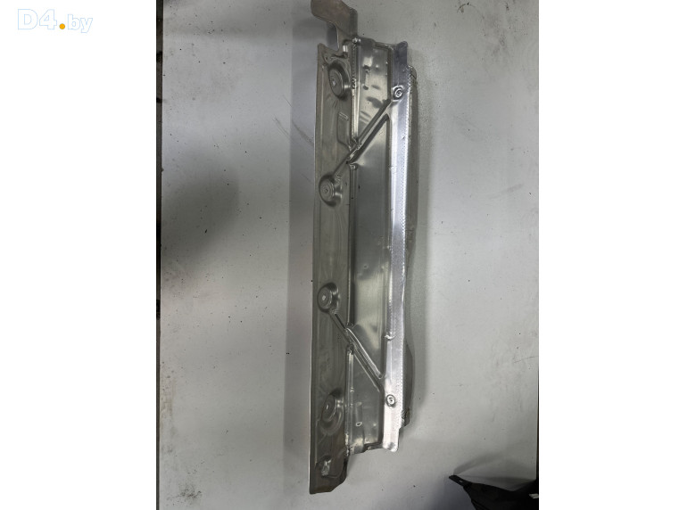 Шумоизоляция двигателя    к BMW XMG09 2023 г.