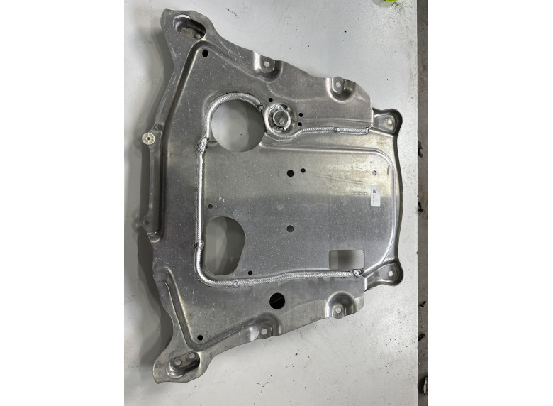 Защита двигателя к BMW XM G09, 2023г.