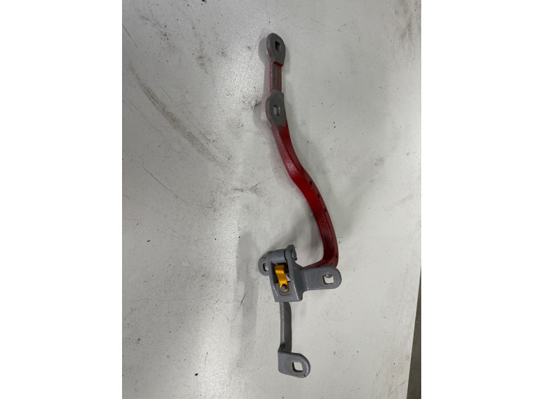 Петля крышки багажника к BMW XM G09, 2023г.