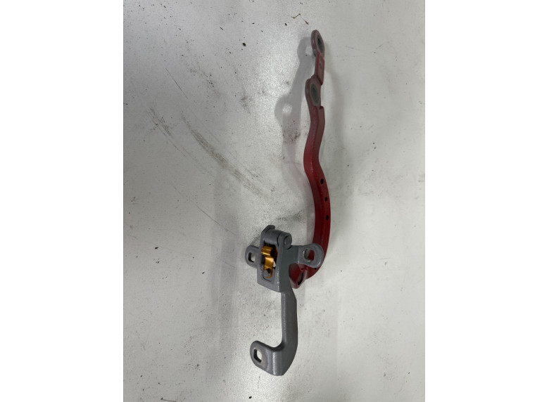 Петля крышки багажника к BMW XM G09, 2023г.