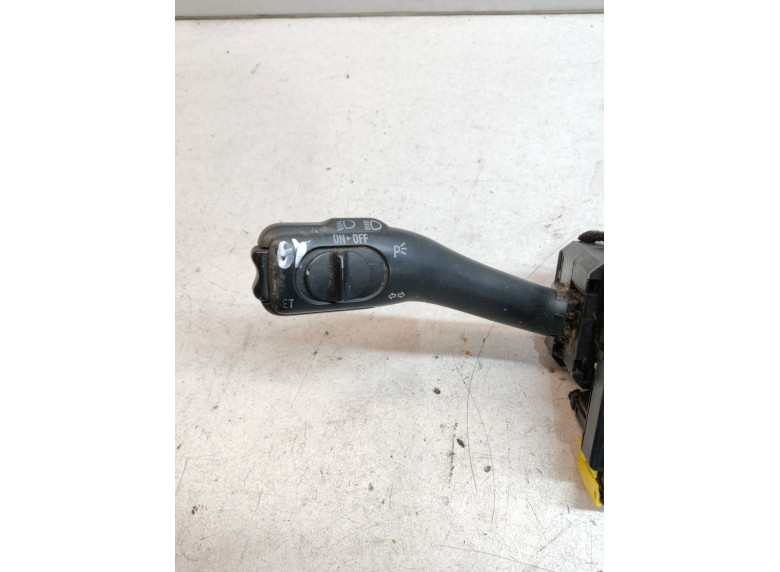 Переключатель подрулевой (стрекоза) к Volkswagen Sharan, 2007г.