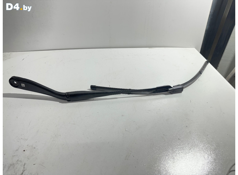 Щеткодержатель (поводок стеклоочистителя, дворник) к BMW XMG09 2023 г.