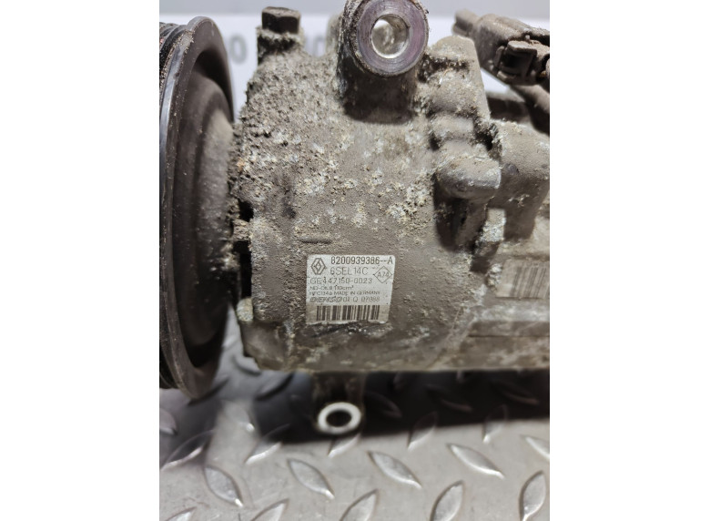 Компрессор кондиционера к Renault Scenic, 2013г.