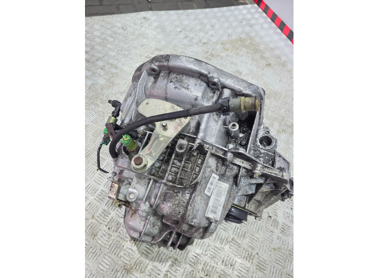 КПП механическая (МКПП) к Renault Laguna, 2005г.