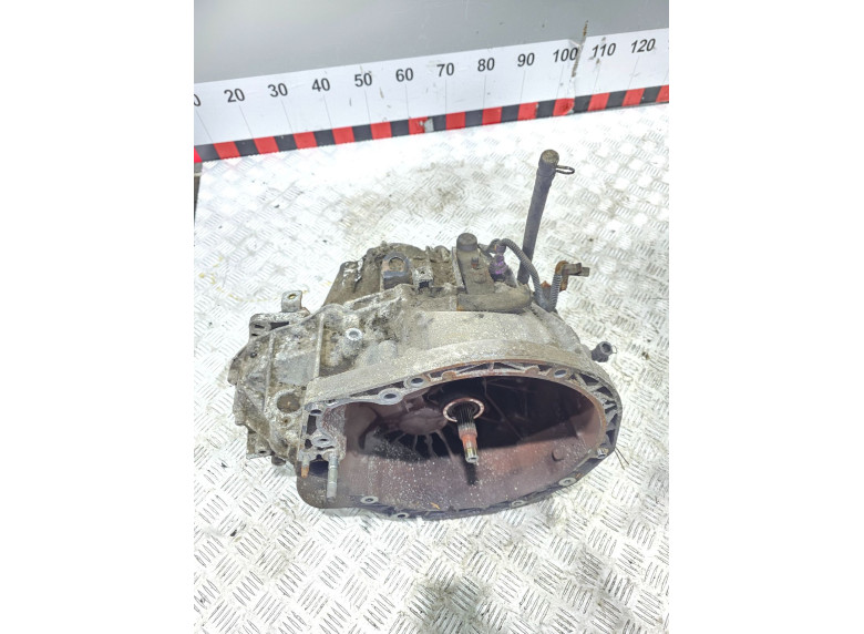 КПП механическая (МКПП) к Renault Trafic, 2004г.