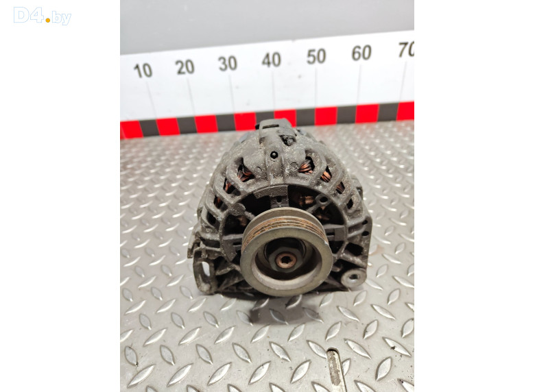 Генератор к Dacia Sandero 2010 г.