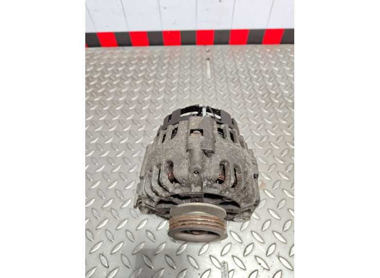 Генератор к Renault Sandero, 2010г.