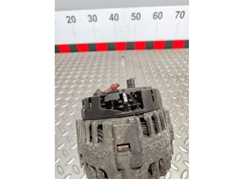 Генератор к Renault Sandero, 2010г.