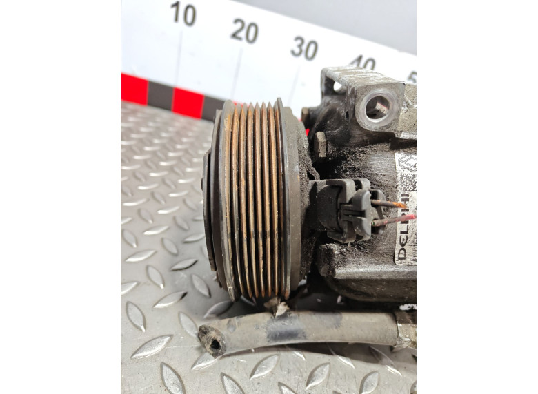 Компрессор кондиционера к Renault Laguna, 2004г.