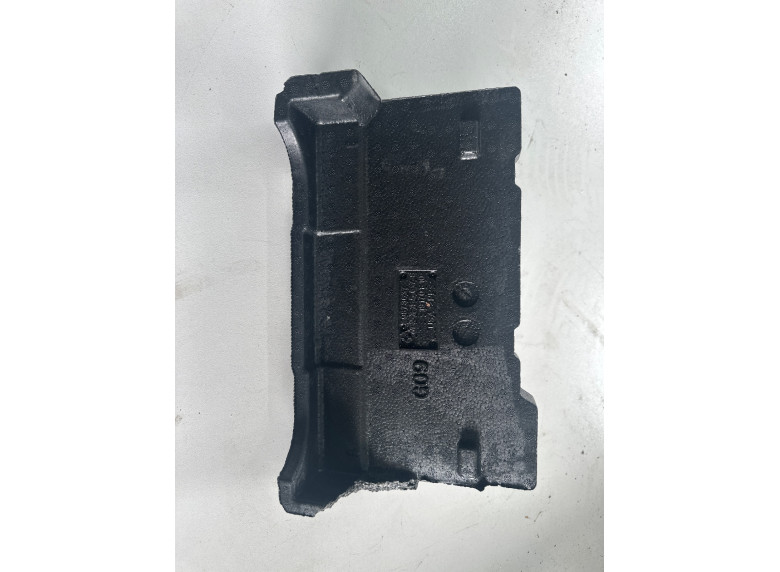 Шумоизоляция пола к BMW XM G09, 2023г.