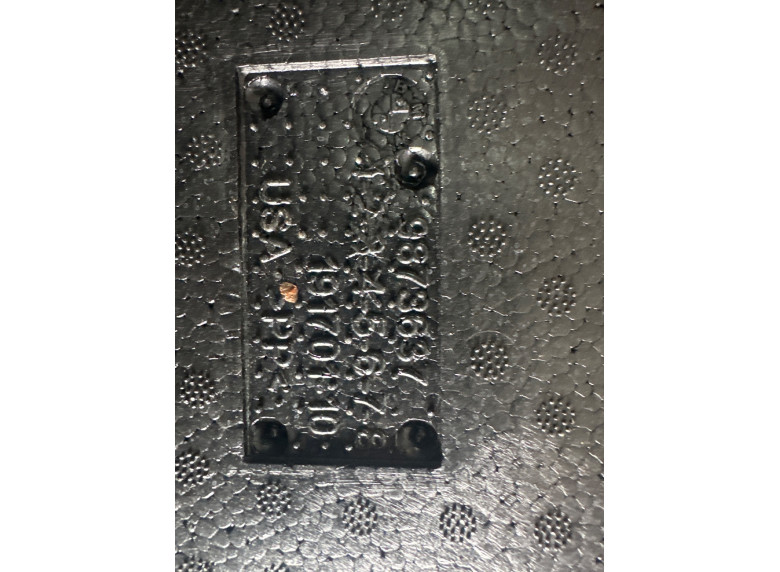 Шумоизоляция пола к BMW XM G09, 2023г.