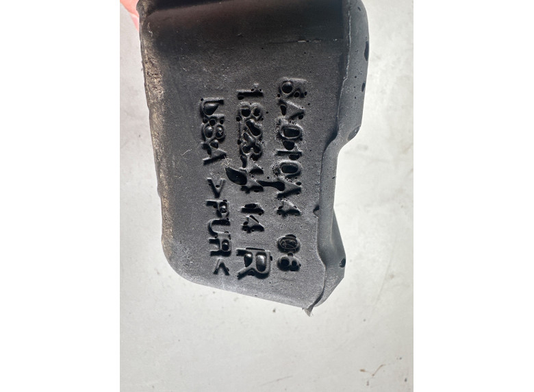 Шумоизоляция пола к BMW XM G09, 2023г.