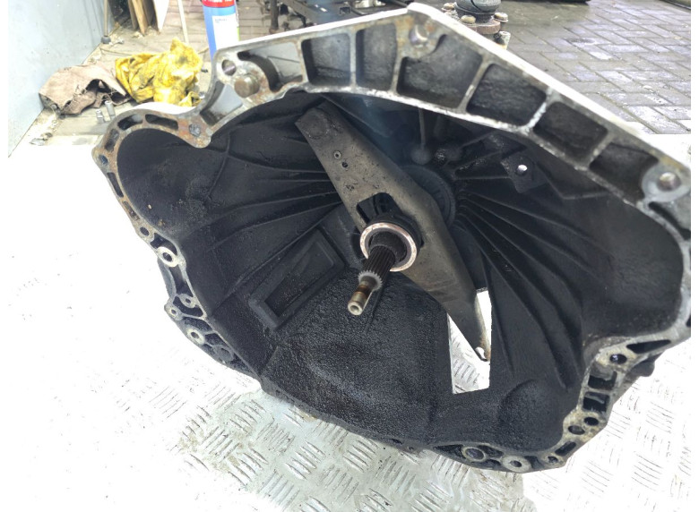 КПП механическая (МКПП) к Ford Transit, 1992г.