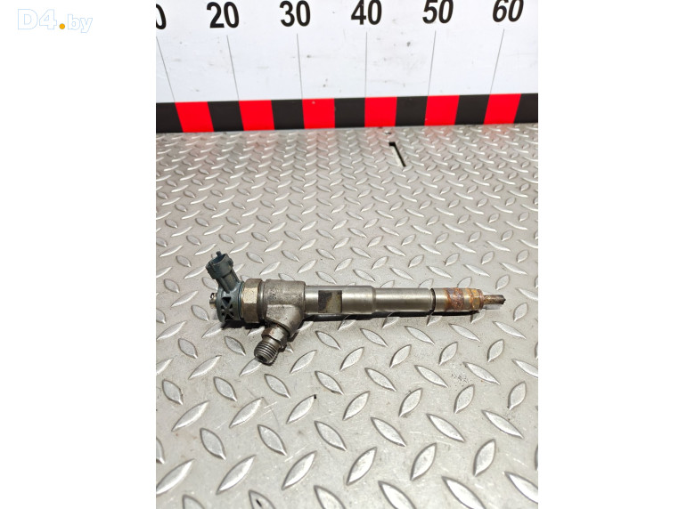 Форсунка к Dacia Logan 2015 г.