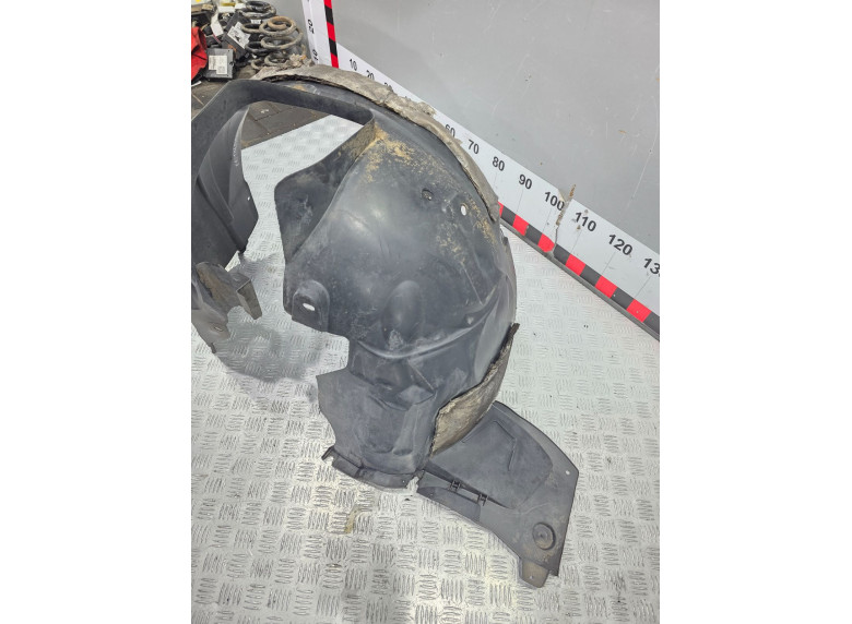 Защита арок передняя левая (подкрылок) к Citroen C4 Picasso, 2007г.
