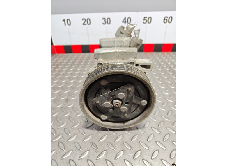 Компрессор кондиционера к Dacia Logan, 2015г.