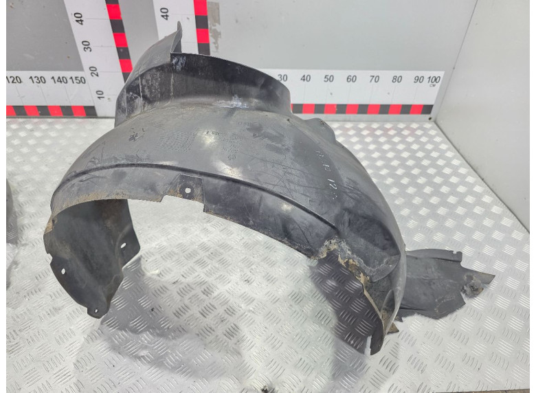 Защита арок передняя правая (подкрылок) к Volkswagen Polo, 2012г.