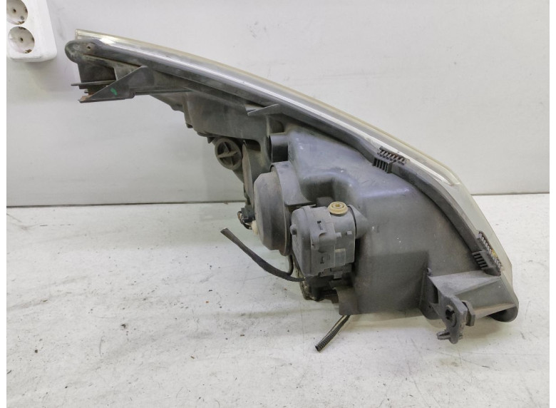 Фара левая к Renault Espace, 2004г.