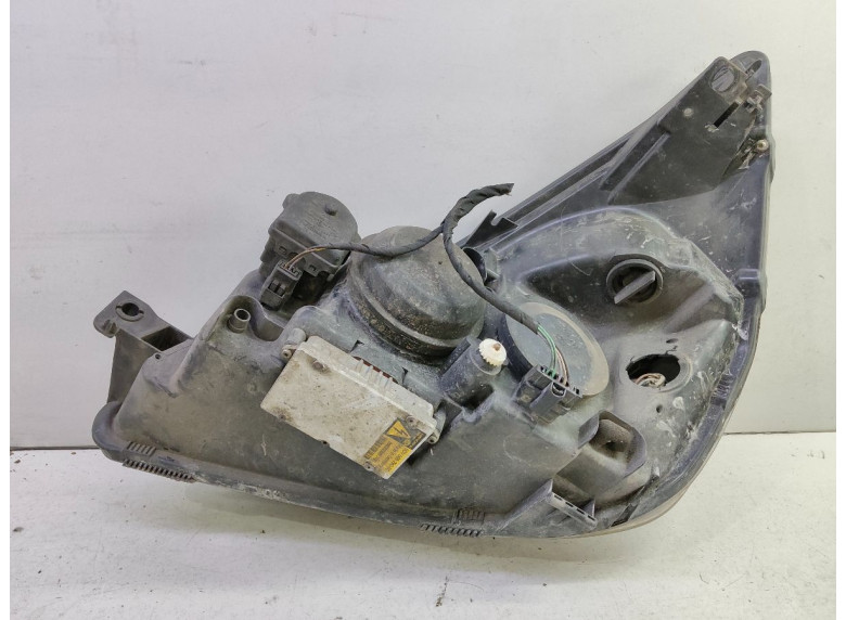 Фара правая к Renault Espace, 2003г.