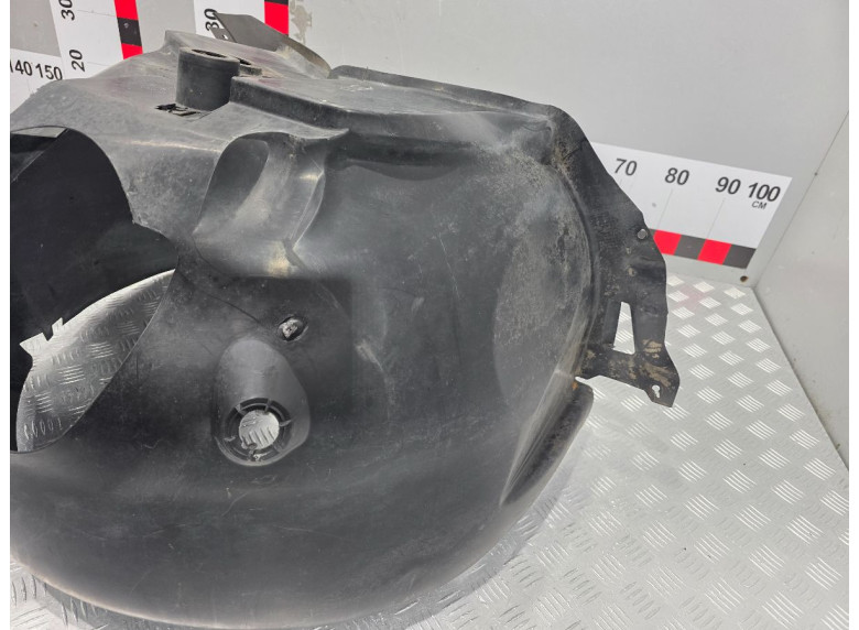 Защита арок передняя левая (подкрылок) к Mercedes Vito W639, 2006г.