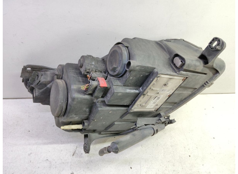 Фара левая к Citroen C5, 2005г.