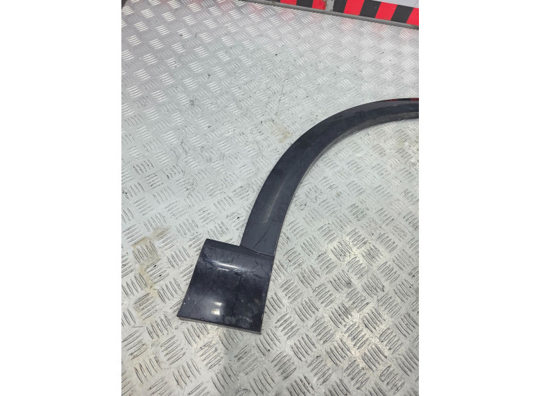 Молдинг крыла переднего левого к Audi Q5, 2019г.