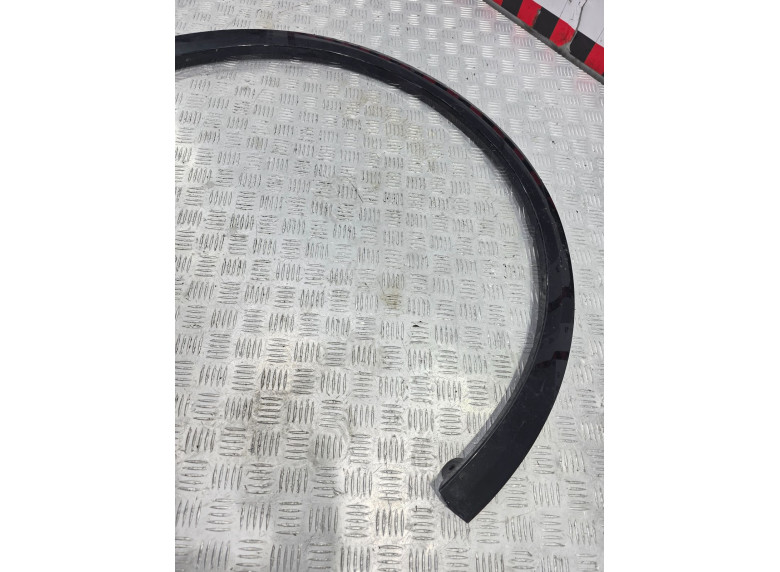 Молдинг крыла переднего левого к Audi Q5, 2019г.